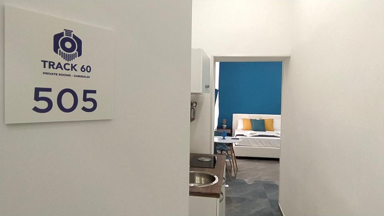 Track 60 - Private Rooms Garibaldi Napoli Exterior foto